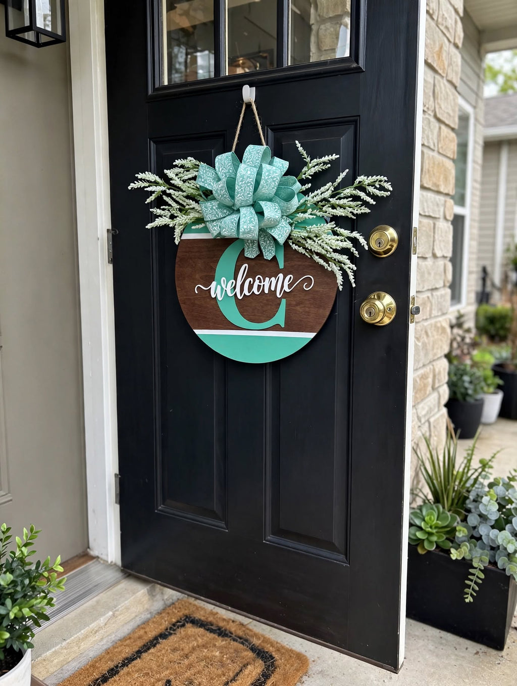 15" Personalized Welcome Door Hanger
